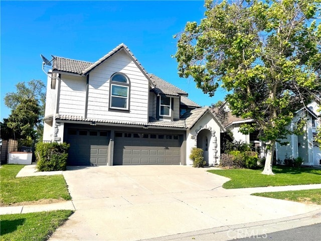 Building Photo - 2985 Amber Dr