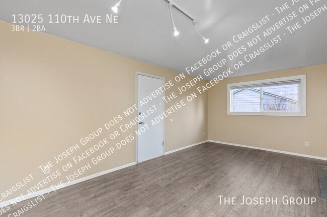 Building Photo - 13025 110th Ave NE
