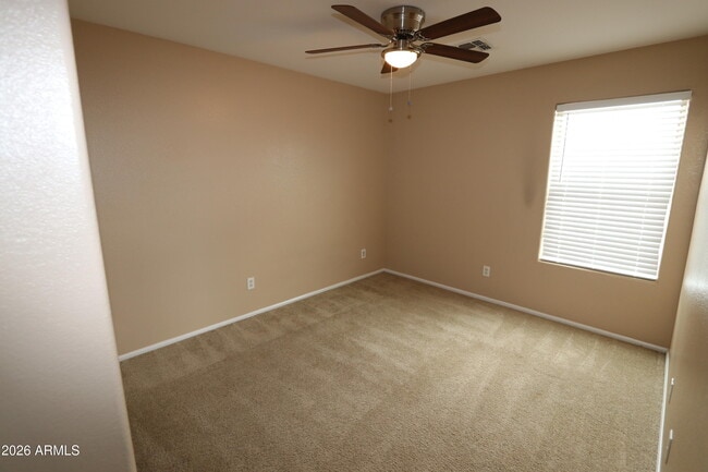 Building Photo - 4821 W Valencia Dr