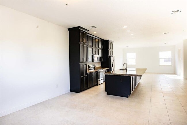 Building Photo - 1759 NW 124th Way