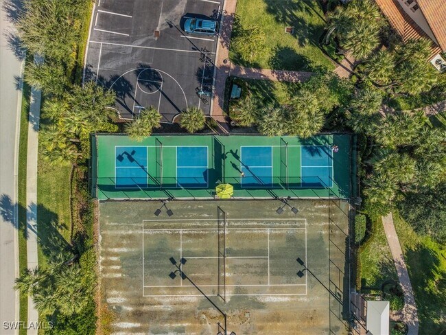 Building Photo - 9180 Glenforest Dr