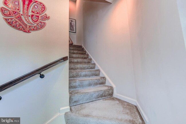 Building Photo - 157 Mulberry Dr