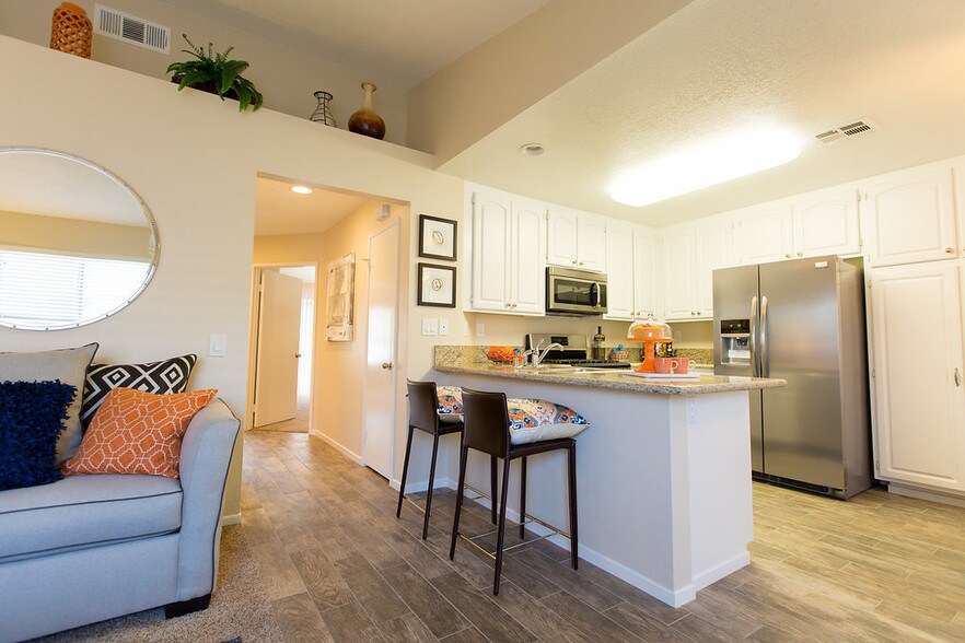 Royal Palms 40890 Sandy Gale Ln Palm Desert CA 92211 Apartment Finder