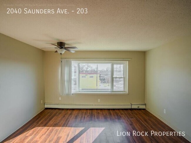 Building Photo - 2040 W Saunders Ave