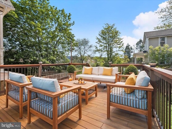 Building Photo - 13 N Allegany St