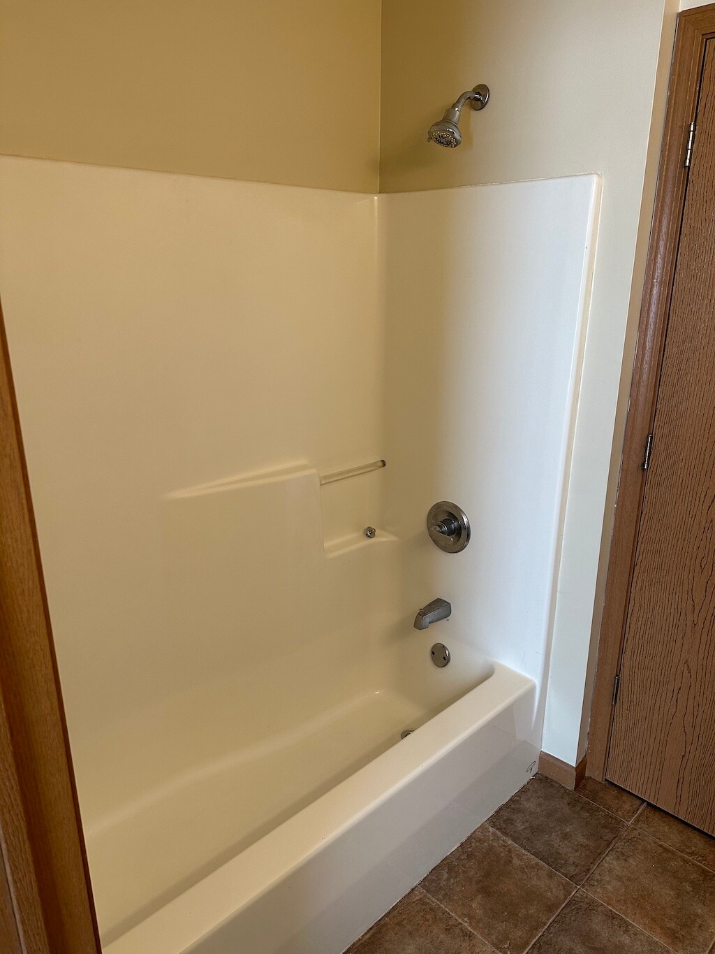 Building Photo - 1128 Sourgum Lane