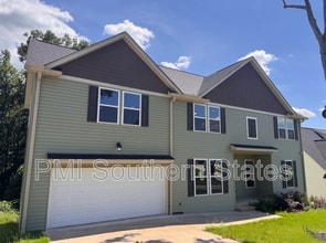 Building Photo - 711 Rockcliff St