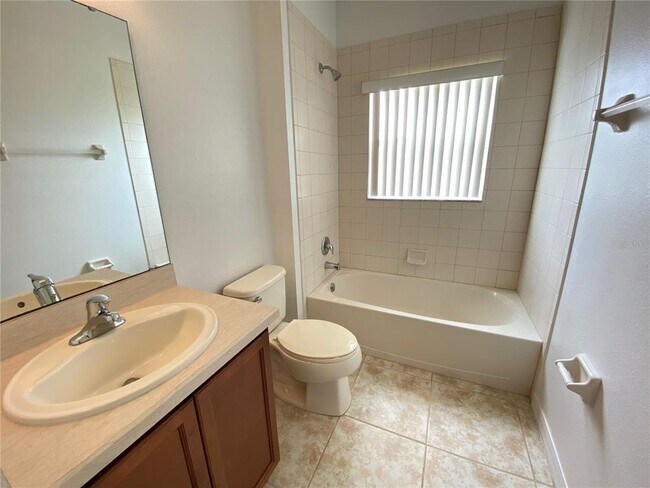 Building Photo - 3510 Yacht Club Ct