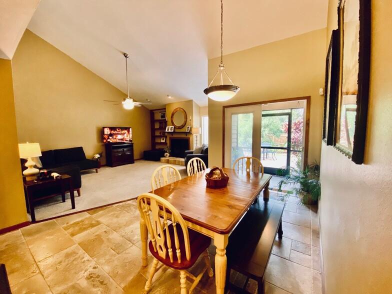 Building Photo - 11408 Galleria Dr