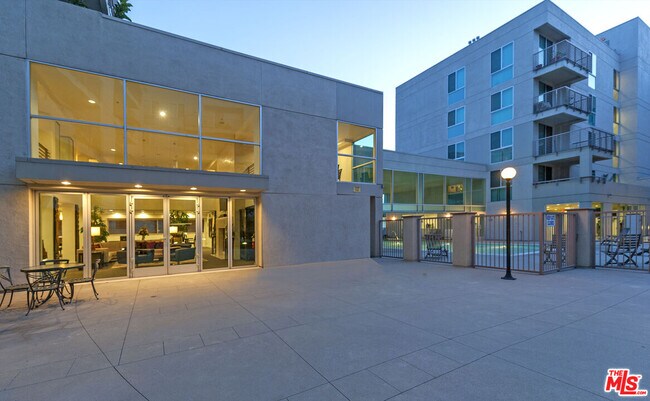 Building Photo - 267 San Pedro St