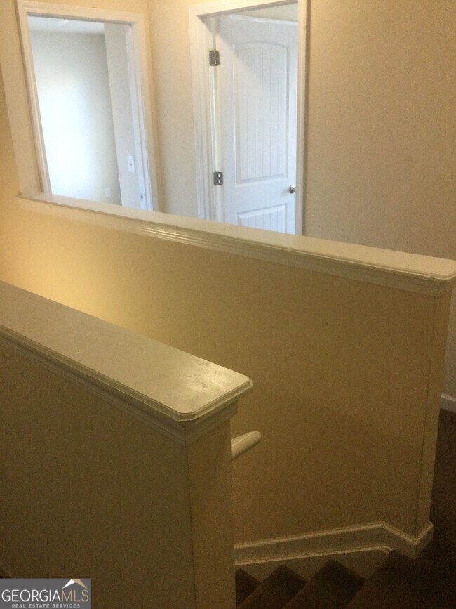 Building Photo - 338 Lauren Dr