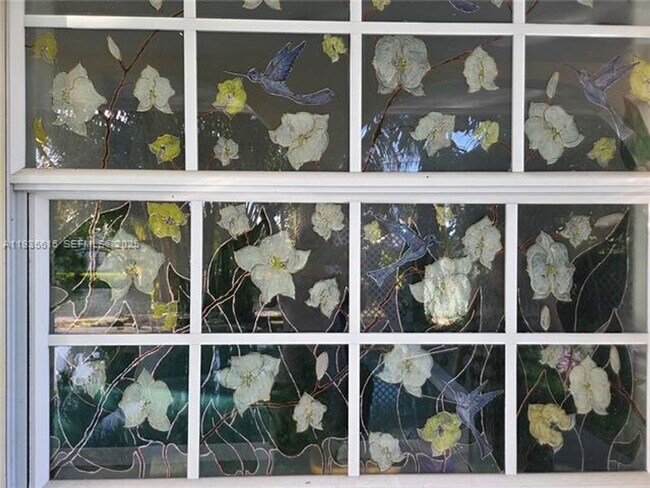 Building Photo - 301 SW 5th St