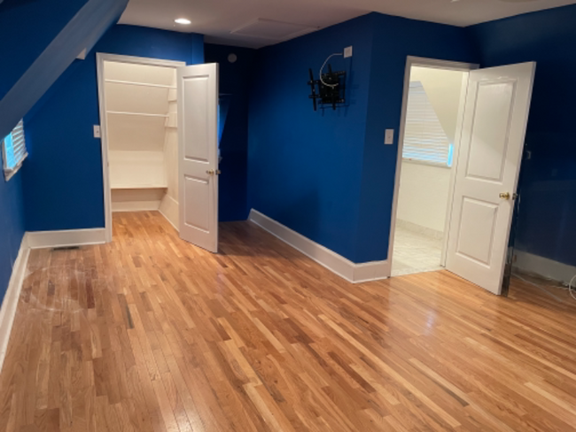 Building Photo - 443 N Highland Ave