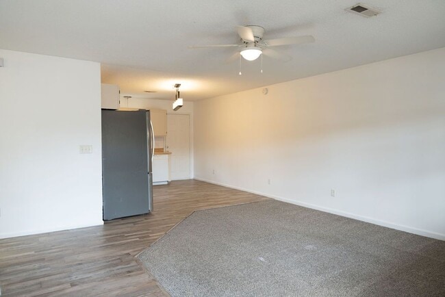 Building Photo - 5025 Bess Moore Rd