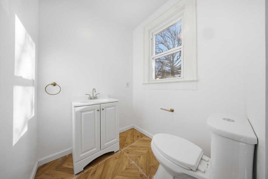 Building Photo - 1314 N Washington Ave