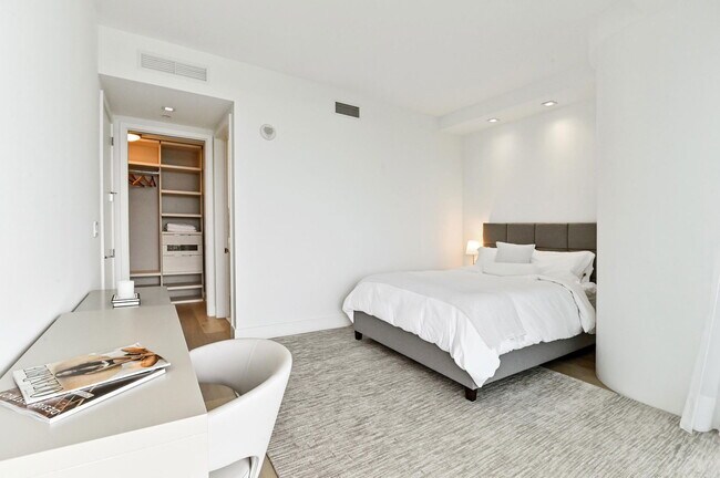 Building Photo - 10203 Collins Ave