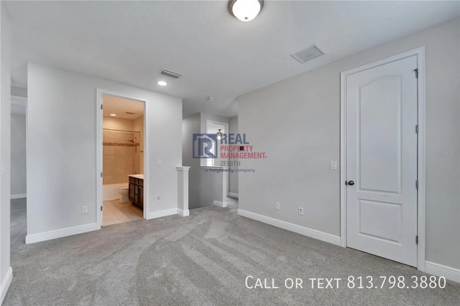 Building Photo - 12149 Creek Preserve Dr
