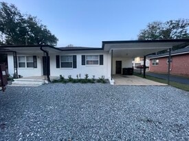 Building Photo - 124 W 4th Ave