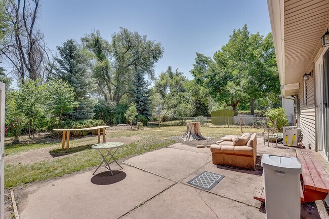 Building Photo - Lovely 4 Bed 2 Bath Ranch-Style House in Fort Collins!