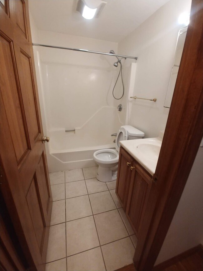 Building Photo - 74 S Washington St