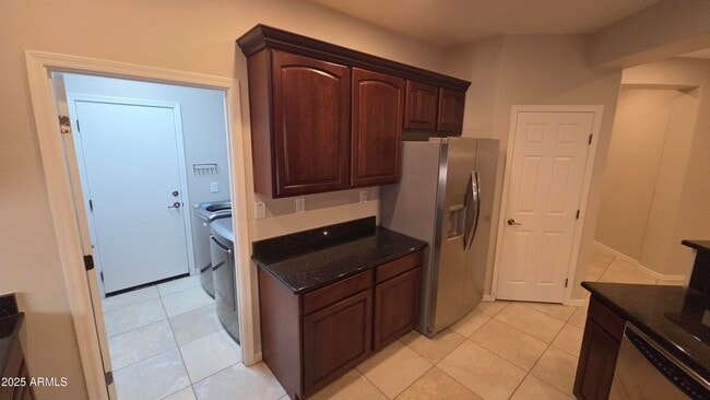 Building Photo - 6771 W Miner Trail