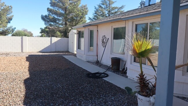 Building Photo - In ground Pool