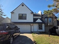 Building Photo - 317 Abilene Ave