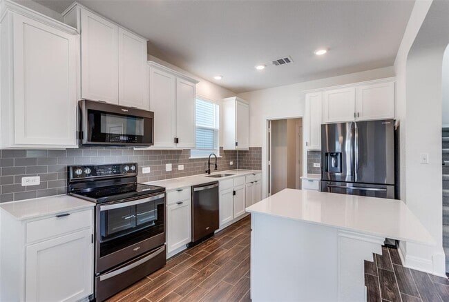 Building Photo - 14217 Silver Lace Ln