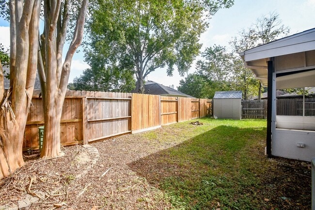 Building Photo - 19734 Redroot Dr