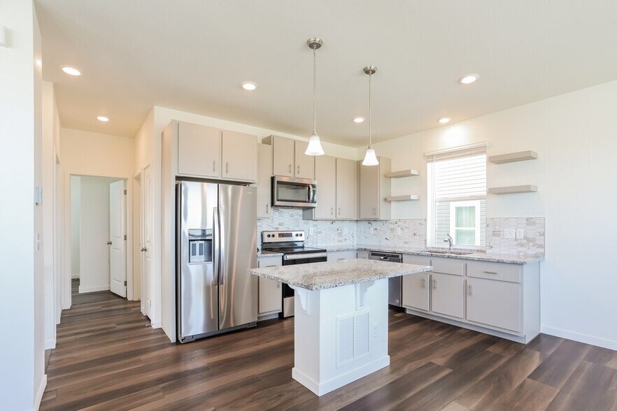 Building Photo - 4748 N Tower Ct