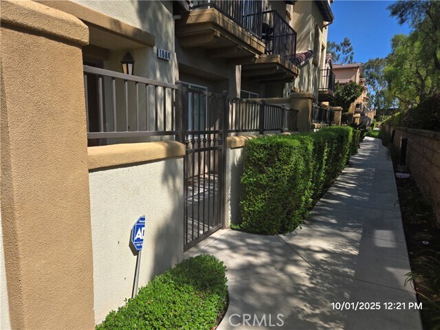 Primary Photo - 17871 Shady View Dr
