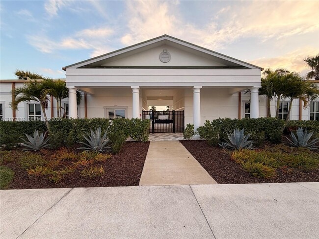 Building Photo - 12422 Rimini Wy