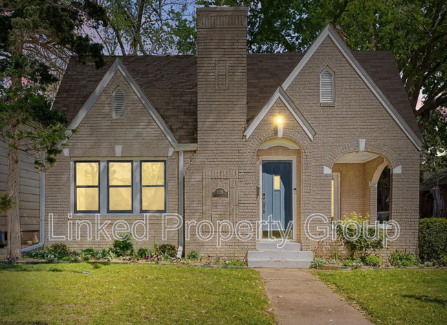Primary Photo - 1235 S Atlanta Pl