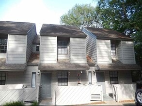 Building Photo - 4889 Old Bainbridge Rd