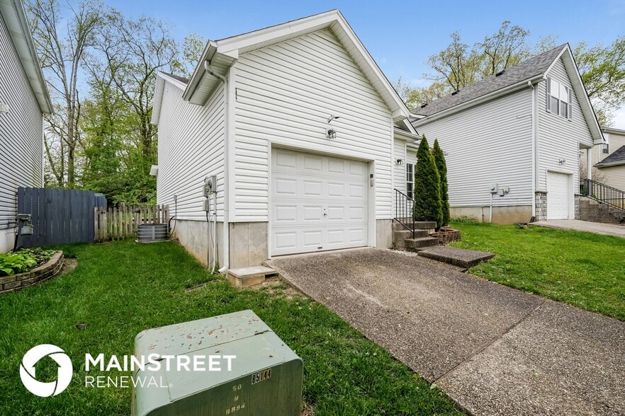 Building Photo - 4324 Willowview Blvd