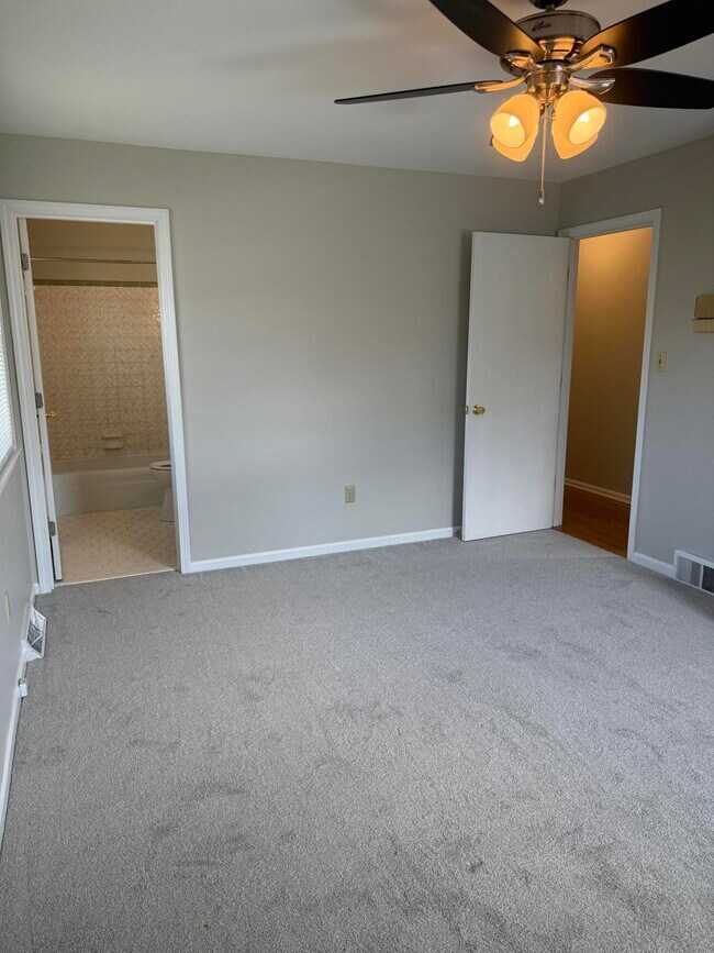 Building Photo - 3487 Ormond Cir