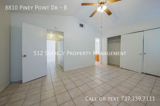 Building Photo - 8810 Piney Point Dr