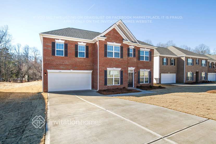 Building Photo - 154 Sassafras Rd