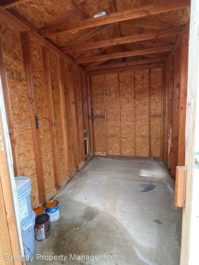 Building Photo - 3 br, 2 bath House - 6014 Sarona St