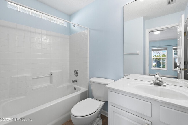 Building Photo - 1380 Fairway Village Dr