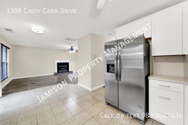 Building Photo - 1308 Cindy Carr Dr