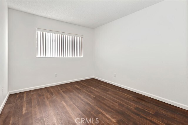 Building Photo - 24511 Alta Vista Dr