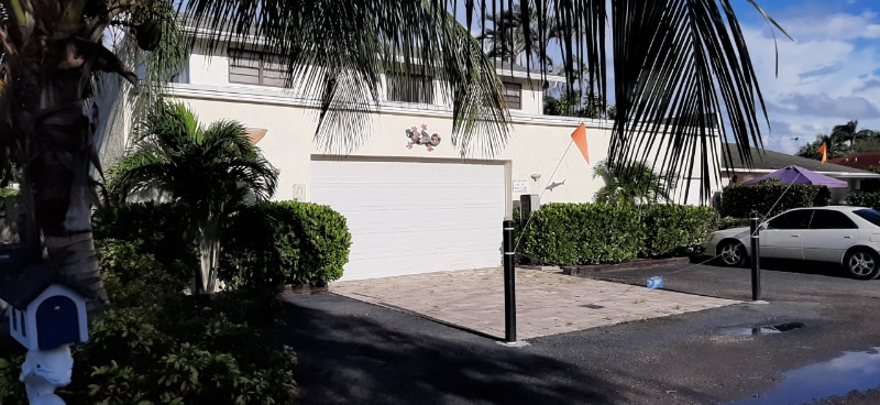 Building Photo - 849 W Dolphin Ridge Rd