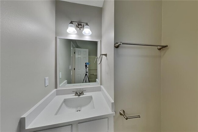 Building Photo - 4440 Coventry Ct