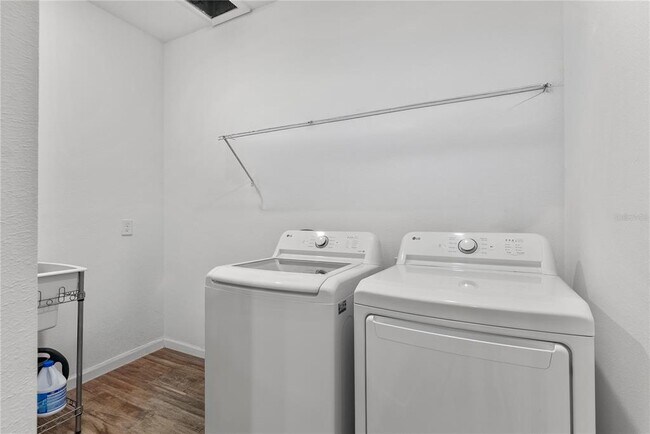 Building Photo - 2527 Natoma Blvd