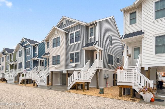 Building Photo - 12 Shell Rd