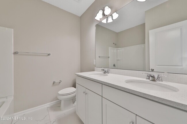 Building Photo - 363 Tamar Ct
