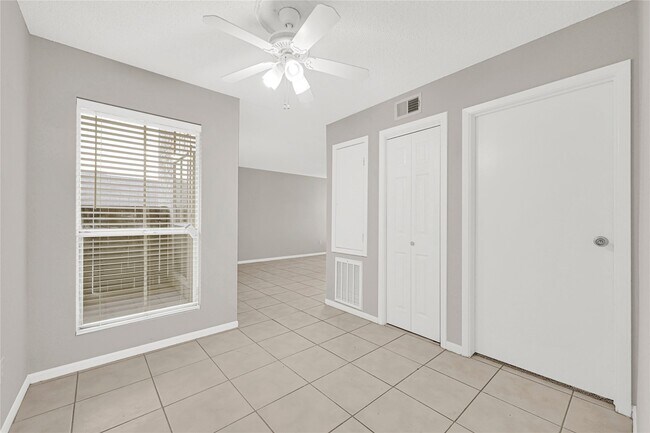 Building Photo - 1500 Bay Area Blvd