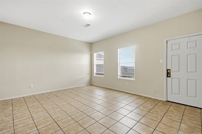 Building Photo - 14511 Long Meadow Dr
