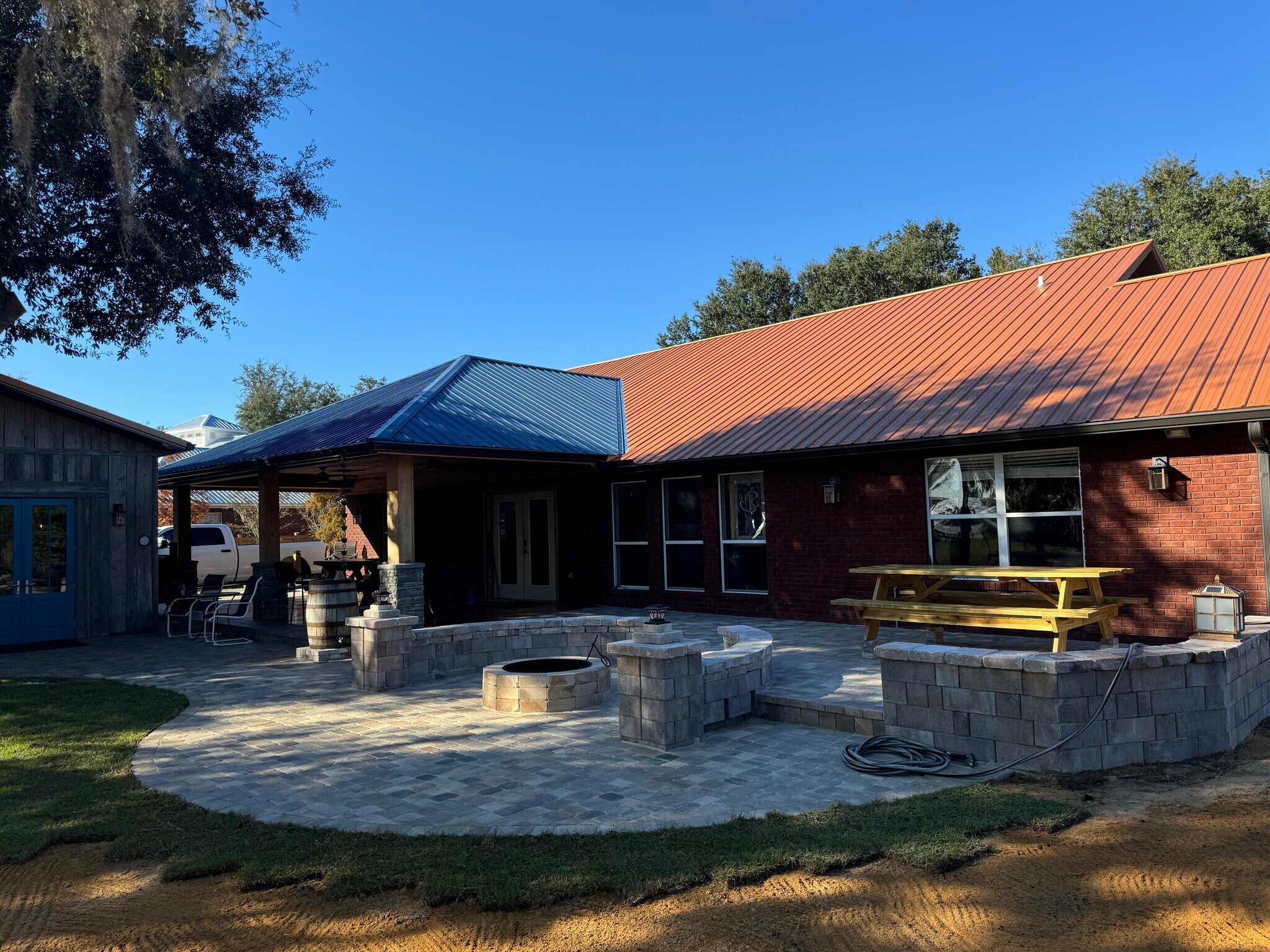 Building Photo - 3610 Conwick Dr